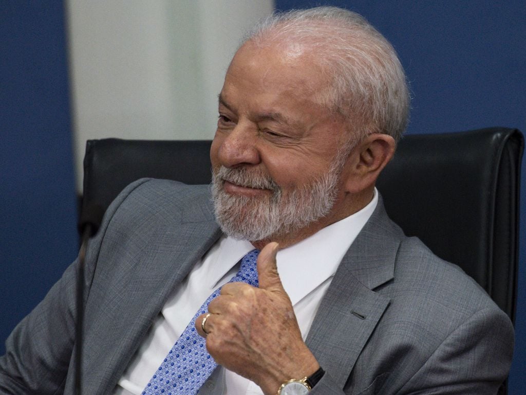 Ipec: Aprovação ao governo Lula cresce e alcança 40% de bom ou ótimo