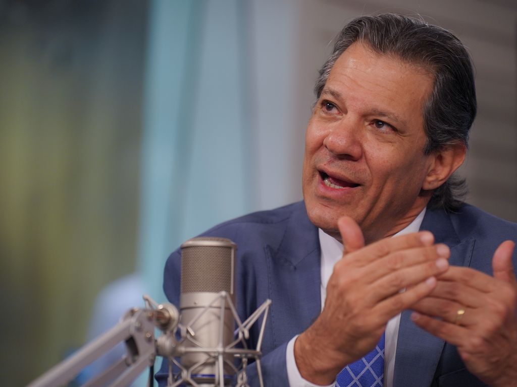 Haddad diz aguardar reunião de líderes para aparar arestas com Câmara