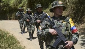Governo da Colômbia e principal dissidência das Farc anunciam retomada do cessar-fogo