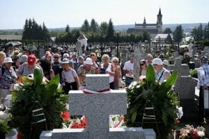Em gesto inédito, Vaticano beatifica família polonesa assassinada por nazistas