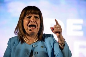 Argentina: Ato de campanha de Patricia Bullrich tem momentos de tensão e gritos de 'assassina'