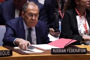 Direito da Rússia ao veto no Conselho de Segurança da ONU é legítimo, diz chanceler; Zelensky quer derrubar