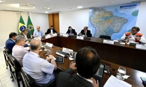 Governo Lula anuncia mais R$ 56 milhões em medidas de apoio a afetados por ciclone no RS