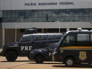 TCU manda PRF explicar suposta irregularidade em licitação de R$ 25 milhões para fuzis