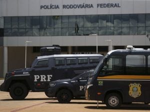 Há um esforço sincero pela redução das mortes em ações da PRF, diz Dino