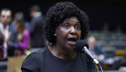 Benedita da Silva pede ‘correção necessária’ após fala de Zambelli