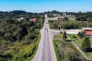 Liminar suspende leilão de rodovia no Paraná para ouvir quilombolas