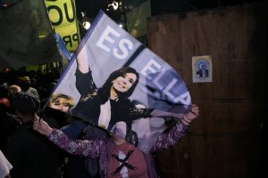 O papel de Cristina Kirchner no novo governo, caso Massa vença Milei no 2º turno