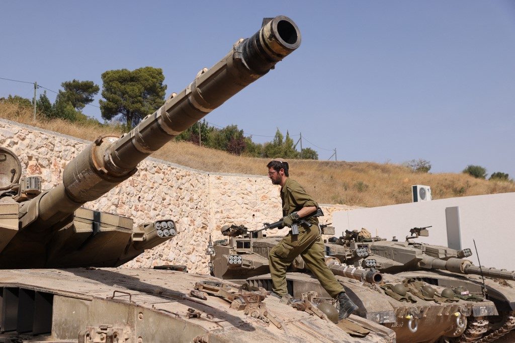 Israel anuncia 'ação ofensiva' no sul do Líbano