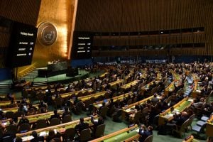 ONU aprova resolução que pede 'trégua humanitária imediata' em Gaza; Israel critica