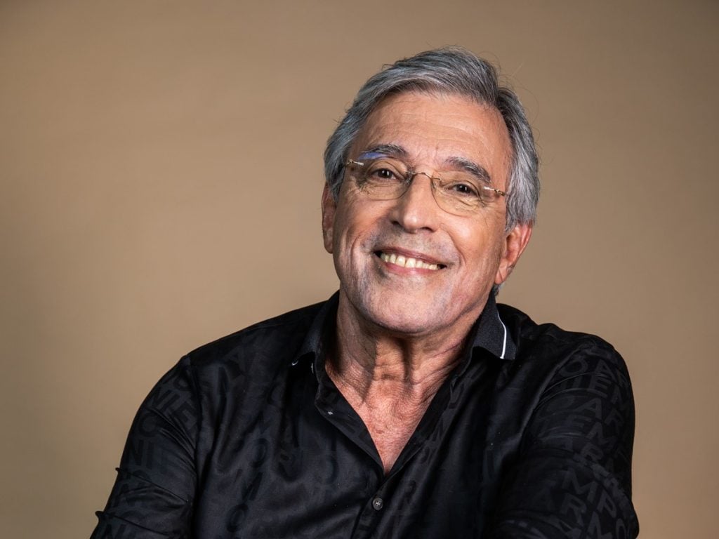 Ivan Lins lança álbum e critica baixa monetização na internet: ‘Acabou com direito autoral’
