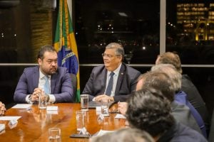 Apoio de forças federais no RJ é por tempo indeterminado, diz Castro