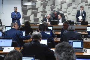 CAE do Senado aprova prorrogação da desoneração da folha de pagamento