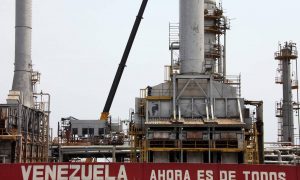 Após acordo sobre eleições, EUA aliviam sanções sobre petróleo e gás da Venezuela