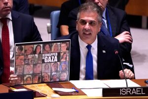 'Em que mundo você vive?', diz ministro de Israel ao secretário-geral da ONU