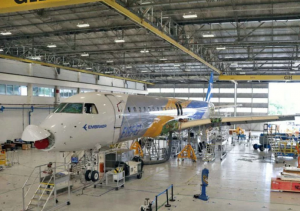 Metalúrgicos da Embraer entram em greve por reajuste salarial