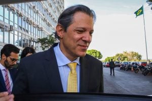 Haddad estima solução para precatórios até metade de novembro