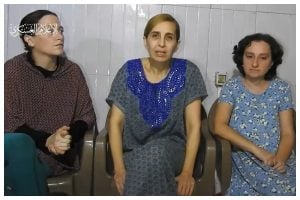 Hamas divulga vídeo com três mulheres apresentadas como reféns