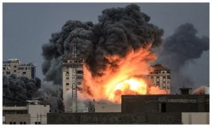 Eclode guerra entre Israel e Gaza com combates terrestres e bombardeios