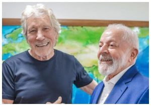 Em retorno ao Planalto, Lula recebe a visita de Roger Waters
