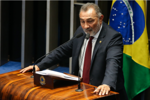 Ex-senador acusado de matar mãe da própria filha é preso em Goiás