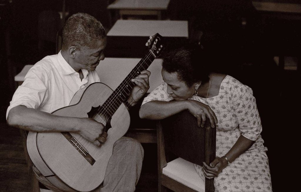 Livro lembra os 60 anos do Zicartola, marco e ponto aglutinador da música