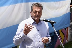 Argentina pós-eleição: Massa decide não renunciar; Milei e Fernández não se reúnem