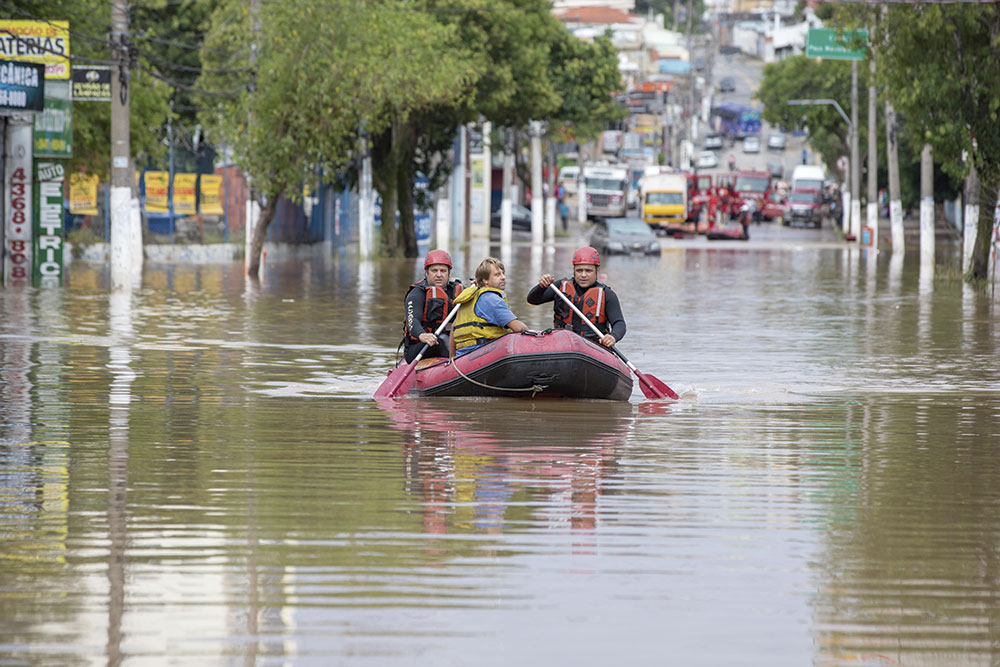 Prevenção de desastres. Os municípios brasileiros precisam preparar-se para as consequências do aquecimento global – Imagem: GOVSP 