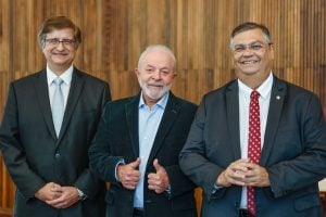 Quem é Paulo Gonet, o indicado de Lula para suceder Aras na PGR