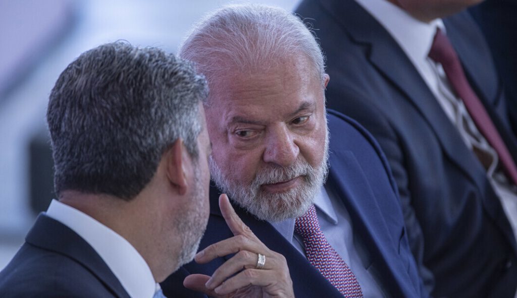 Lula descarta fazer nova reforma ministerial para atender demandas do Centrão