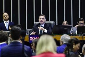 Congresso aprova crédito de R$ 15 bilhões para estados e municípios; veja a divisão