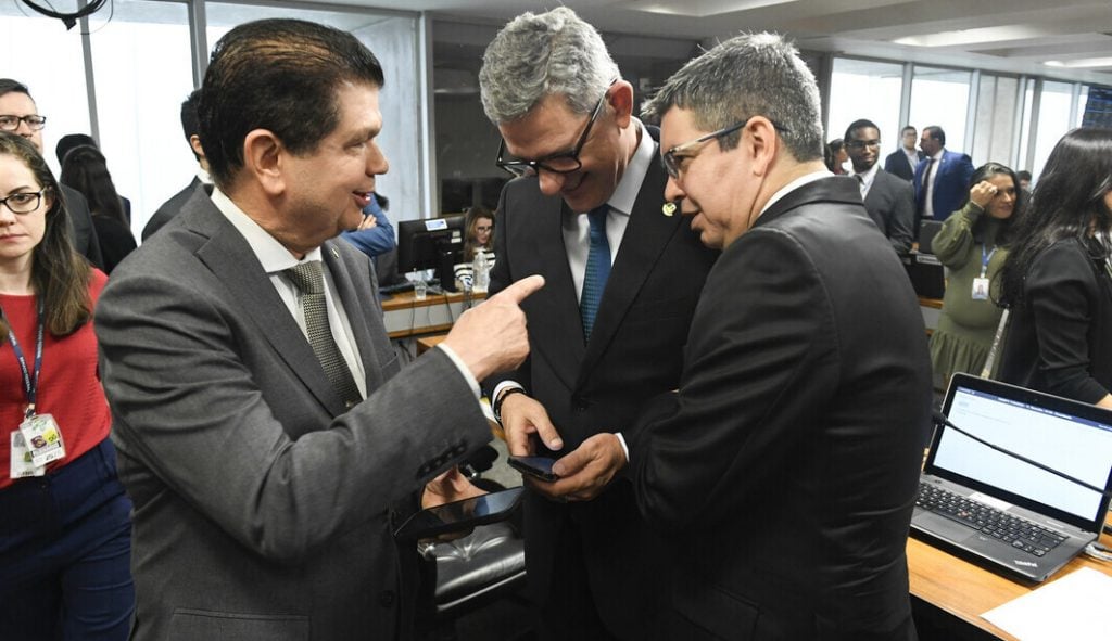 Congresso instala comissão para avaliar mudança nos benefícios a empresas via ICMS