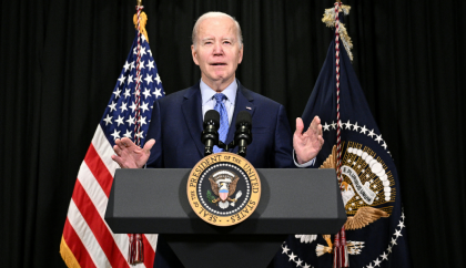Biden anuncia que Hamas libertou uma refém americana de 4 anos