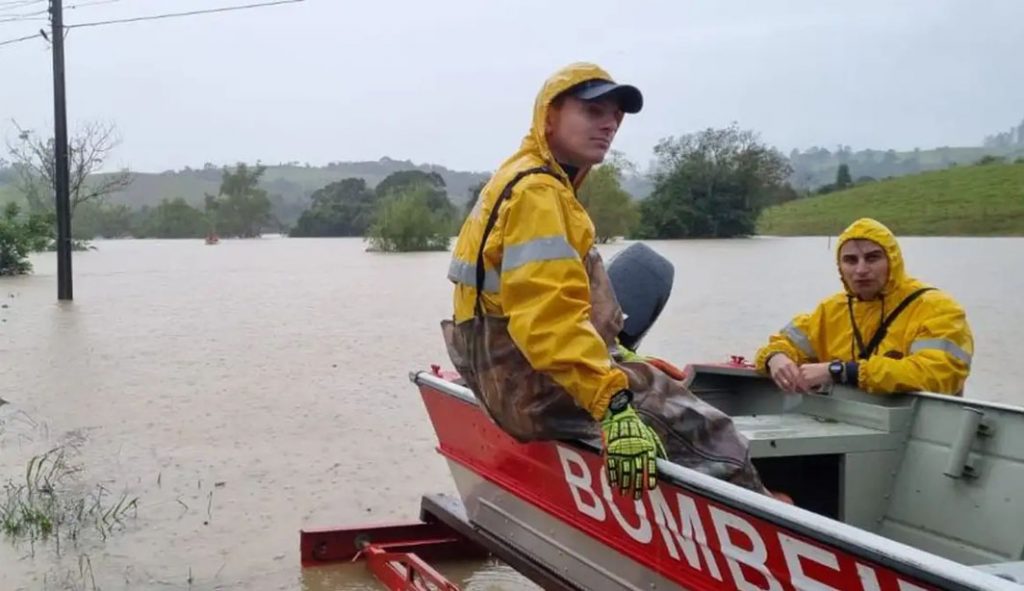 Defesa Civil de Santa Catarina alerta para riscos de novos temporais