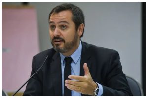 Plano para enforcar Moraes buscava afastá-lo das investigações sobre o 8 de Janeiro, diz diretor-geral da PF