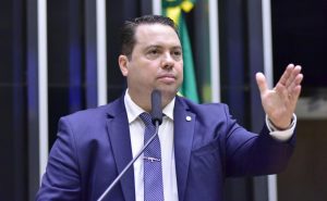 Comissão da Câmara aprova monitoramento de tornozeleiras eletrônicas por empresas privadas
