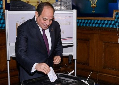 Presidente do Egito vence eleição com 89,6% dos votos