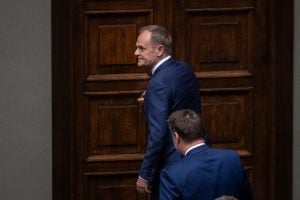 Parlamento elege Donald Tusk como primeiro-ministro da Polônia