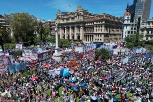 Centrais sindicais convocam segunda greve geral contra governo Milei na Argentina