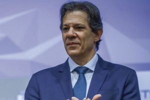 A solução proposta por Haddad para aliviar as dívidas do RJ com a União