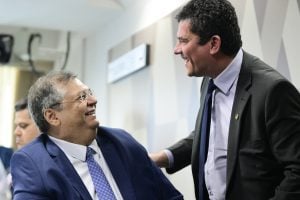 ‘Só ele e Deus sabem’, diz Dino sobre voto de Moro no Senado