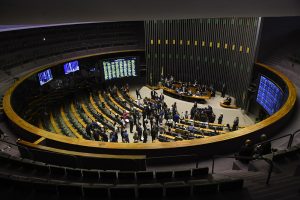 Fim da janela partidária esvazia o Congresso e adia votações sobre Brazão e PEC das Drogas