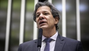 Haddad defende incluir o agronegócio no mercado de crédito de carbono