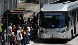 Tarifa zero em SP aos domingos: 'Pode ser um passo atrás', critica idealizador do projeto