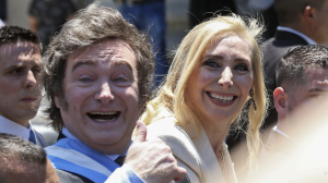 ‘Chefe’ e ‘Moisés’: quem é Karina Milei, a irmã que ocupará um cargo central no novo governo da Argentina