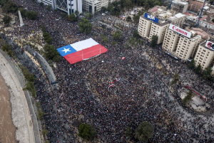 O dilema do Chile: entre a sombra de Pinochet e uma nova Constituição que já nasce velha