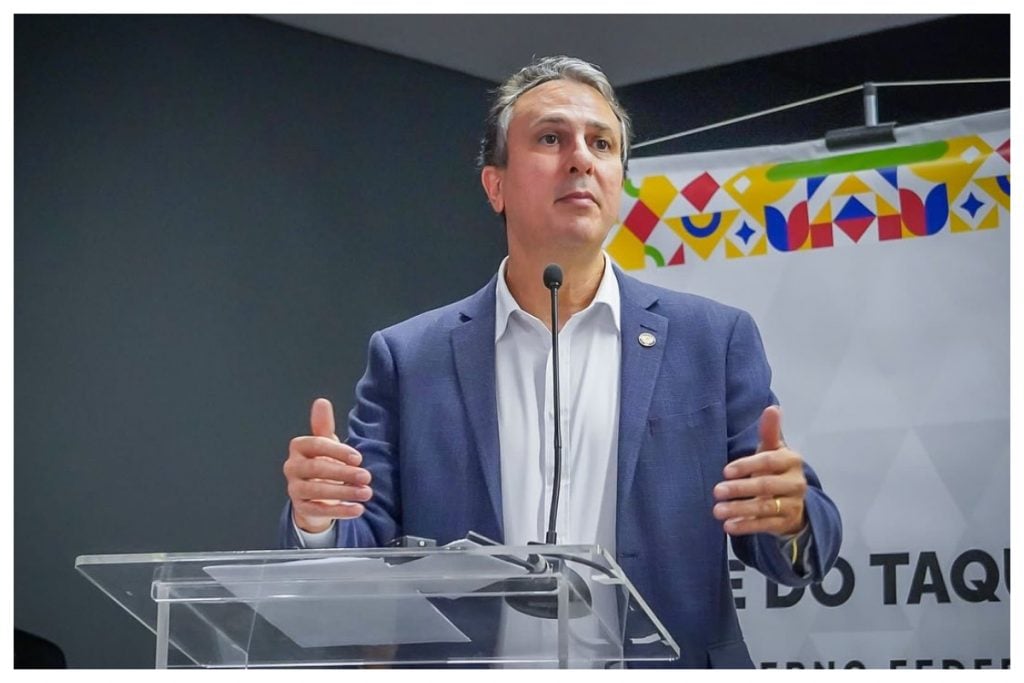 Após acordo com o MEC, relatora retoma as 2.400 horas no Novo Ensino Médio