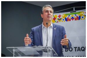 Após acordo com o MEC, relatora retoma as 2.400 horas no Novo Ensino Médio