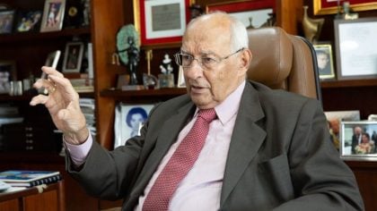 Tribunal de Ética da OAB arquiva representação contra Ives Gandra por material no celular de Mauro Cid