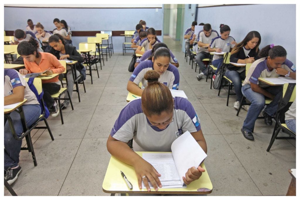Comissão do Senado aprova prorrogação do Plano Nacional de Educação para 2025